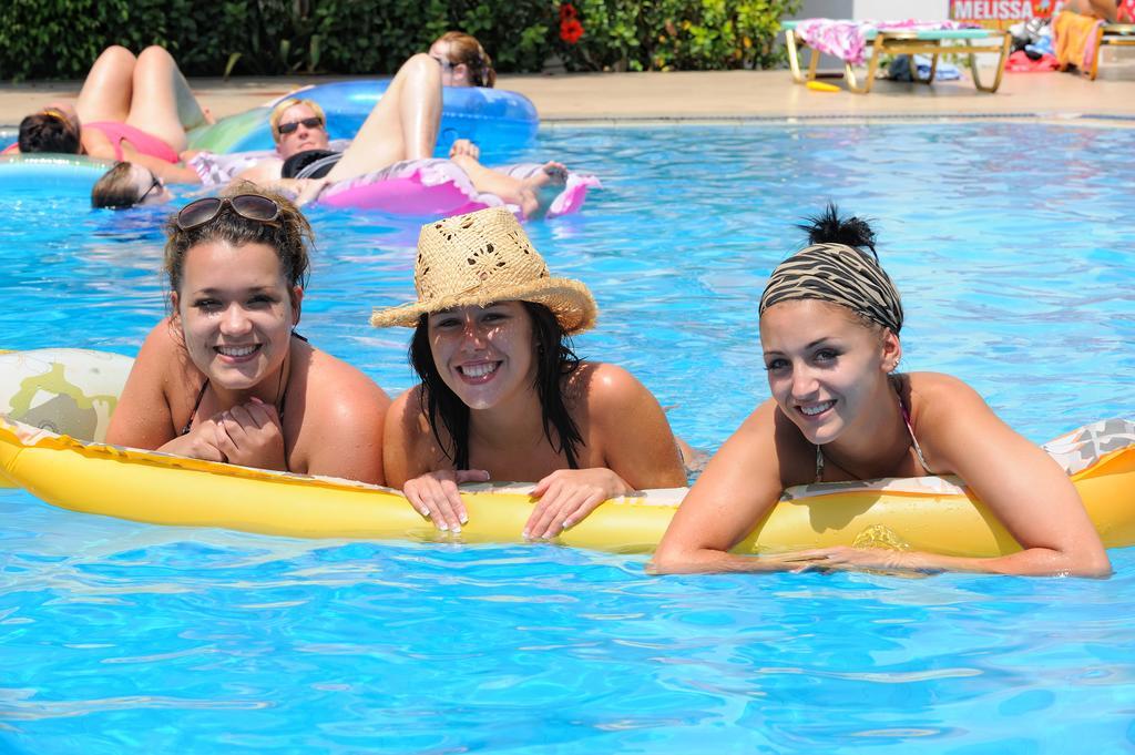 Melissa Apartments, Studios & Suites Malia Dış mekan fotoğraf