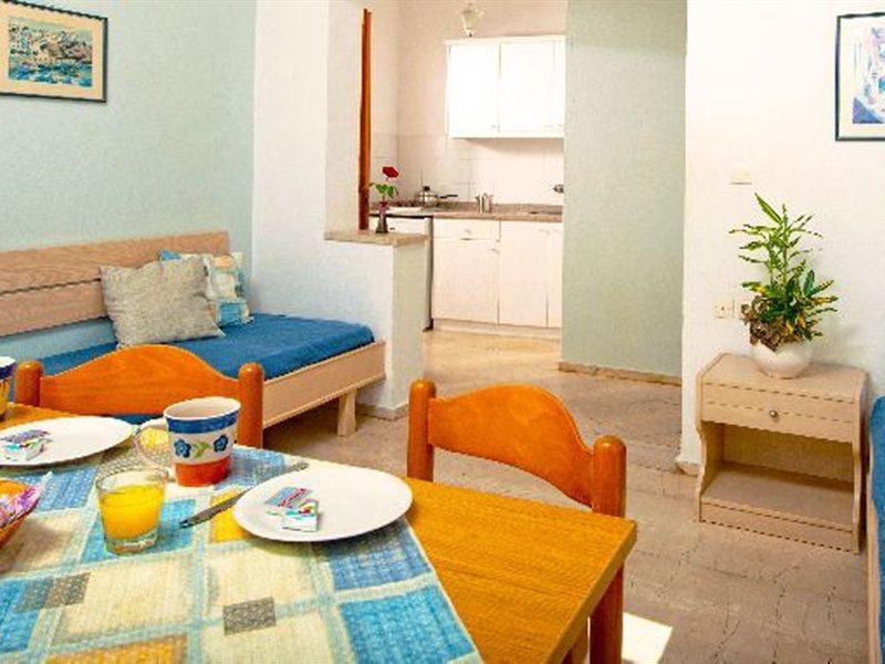 Melissa Apartments, Studios & Suites Malia Dış mekan fotoğraf
