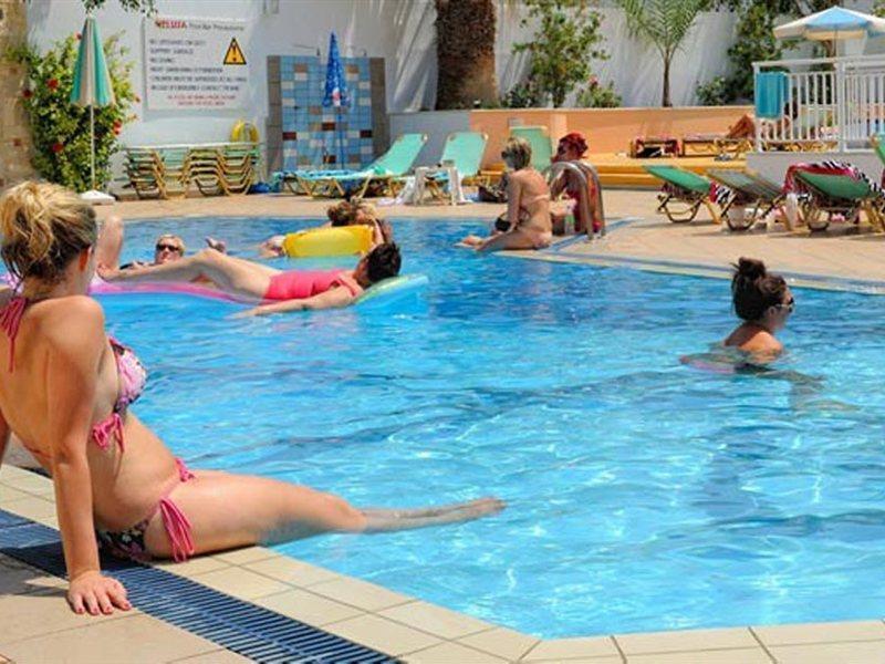 Melissa Apartments, Studios & Suites Malia Dış mekan fotoğraf